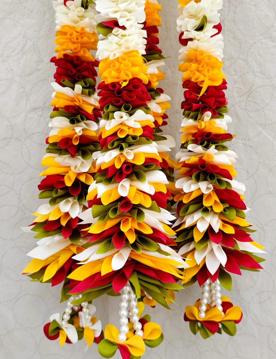 Pair of White Petal Garlands with Green-Mustard-Red Pineapple Cut Bunches